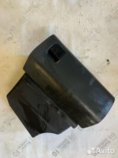 Бардачок Volkswagen Passat B3 1988 357857103