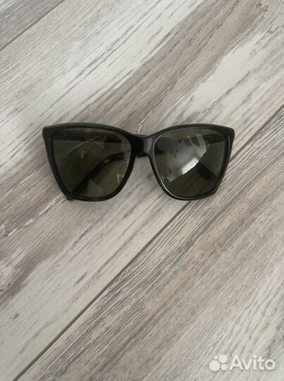 Солнцезащитные очки Yves Saint Laurent оригинал