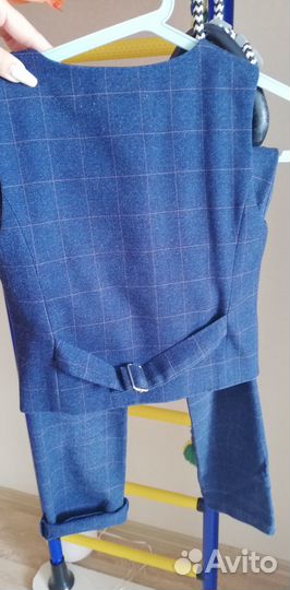 Костюм классический для мальчика 128-134