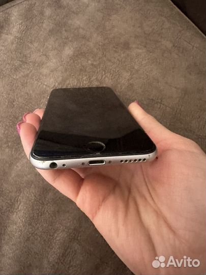 iPhone 6S, 32 ГБ