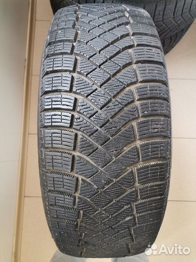 Pirelli Winter Ice Zero 225/55 R18 102H