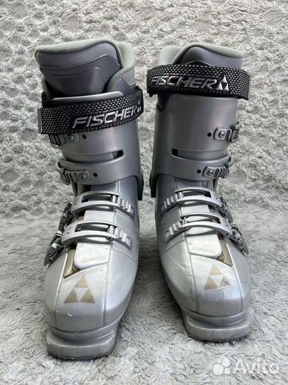 Горнолыжные ботинки 25см Fischer soma f6000