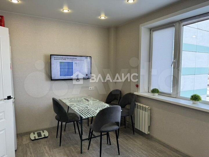 3-к. квартира, 87 м², 9/10 эт.