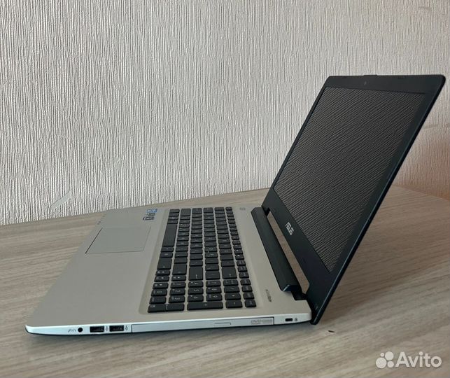 Ноутбук Asus K56C