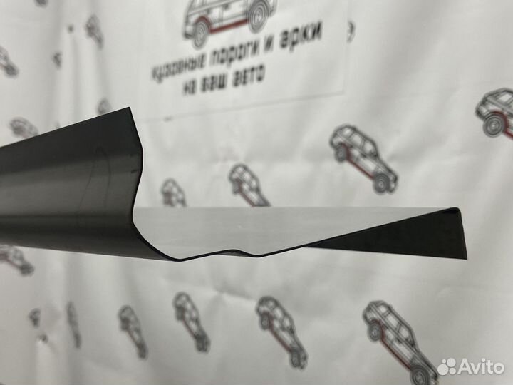 Chrysler Voyager 3 пороги + усилители комплект