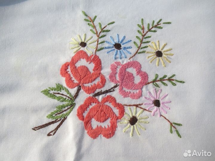 Скатерть №7 с вышивкой 77х77 винтаж