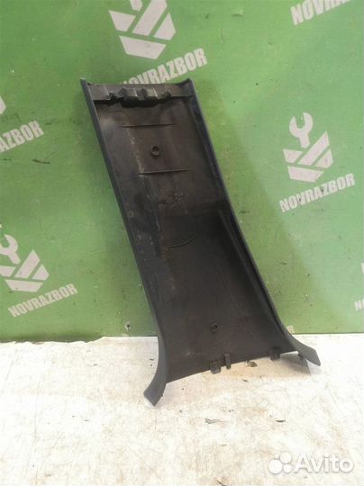 Обшивка стойки Рено Меган 2