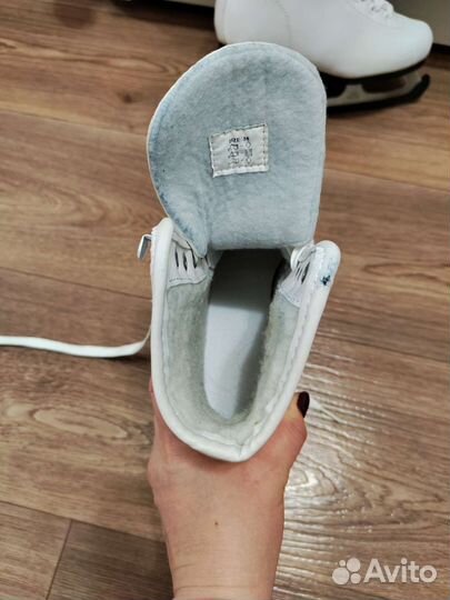 Коньки фигурные