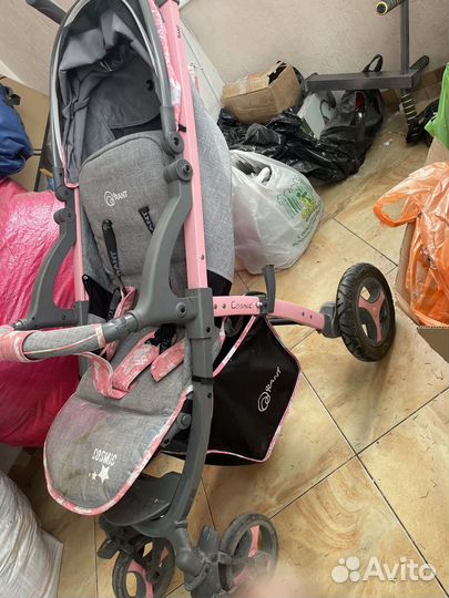 Прогулочная коляска