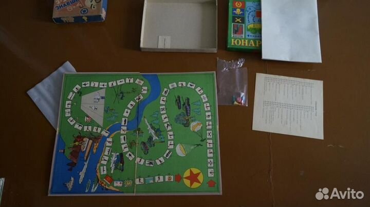 Советская настольная игра игрушка юнармейцы военна