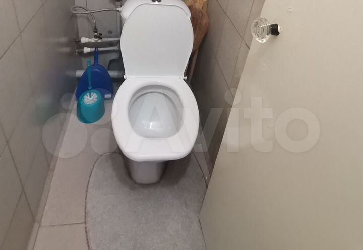 2-к. квартира, 57 м², 2/5 эт.