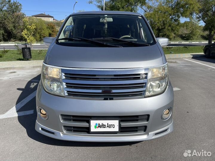 Nissan Elgrand 2.5 AT, 2006, 193 348 км