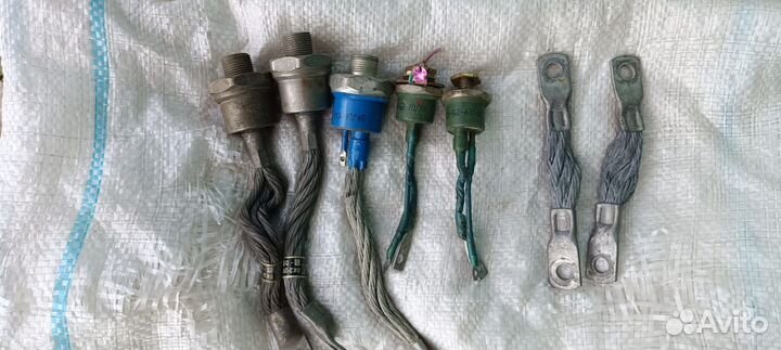 Силовые тиристоры и диоды