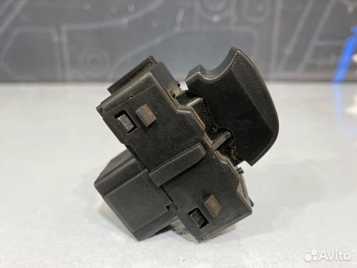 Кнопка стеклоподъемника Ford Explorer U251 4.6L 3V