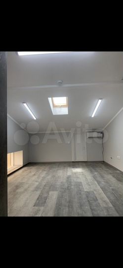 Офис, 20-30м²