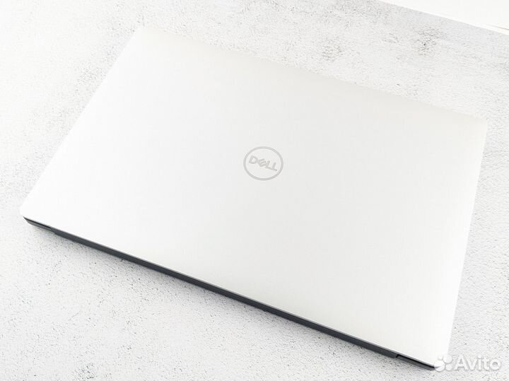 Мощный ноутбук Dell Precision 5530 Quadro P2000