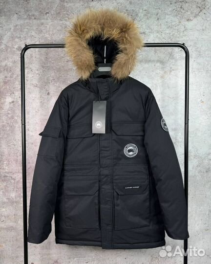 Зимняя куртка Canada Goose