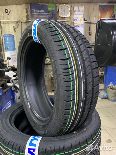 Viatti Strada Asimmetrico V-130 205/50 R17 82H