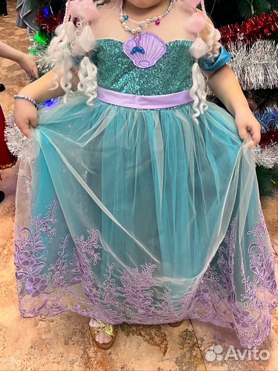 Платье нарядное на девочку 128