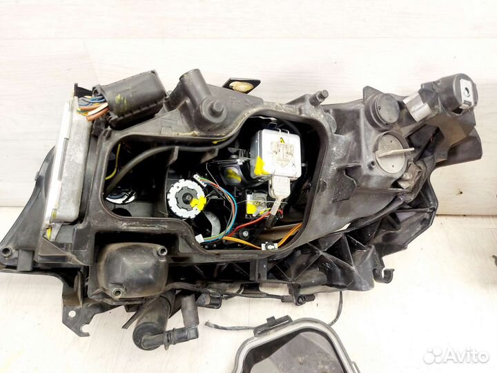 Фары BMW E90 ксенон