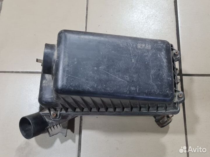 Корпус воздушного фильтра Kia Spectra