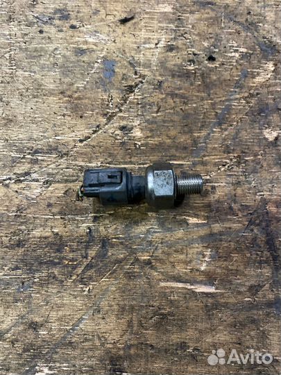 Датчик детонации Toyota Vista