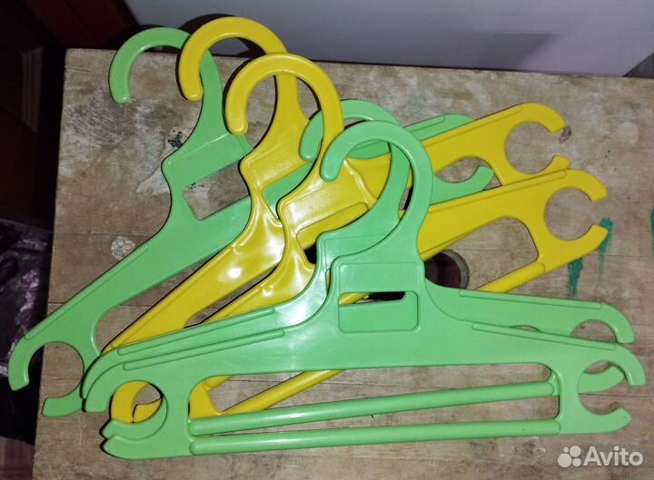 Плечики детские