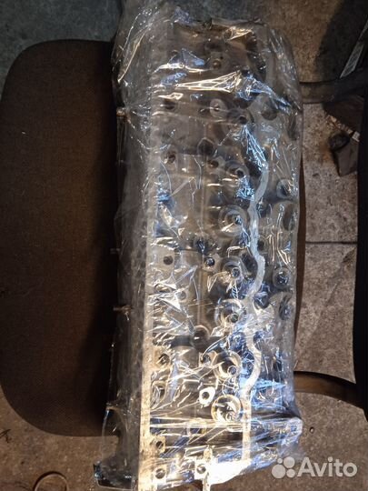 Головка блока цилиндров 4 d 56