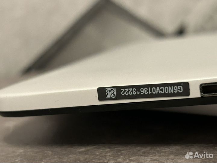 Ноутбук asus