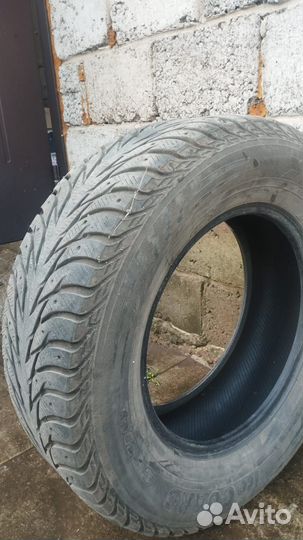 Yokohama 902W 265/65 R17 89