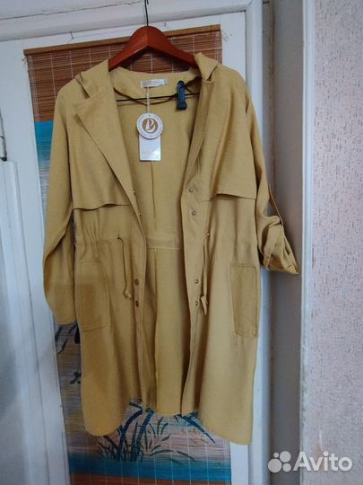 Ветровка с капюшоном плащ, парка