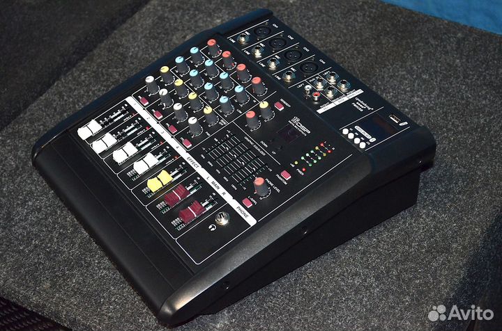 Комплект звука в банкетный зал. кафе. клуб. 2100вт