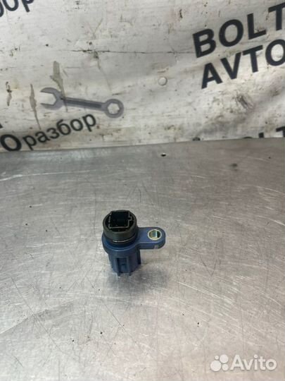 Разъем муфты VVT-i Nissan Cedric HY34 VQ30DD 2001