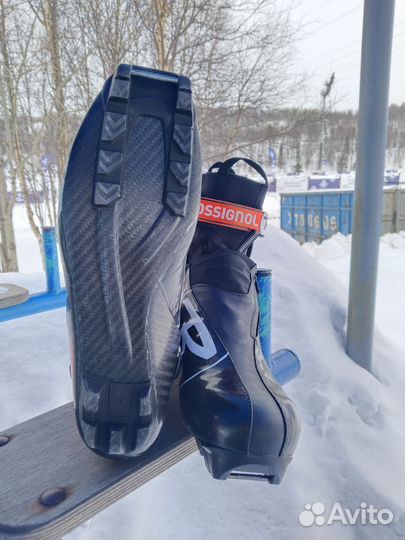 Лыжные ботинки коньковые rossignol
