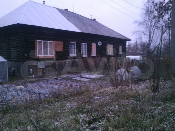 Дом 33 м² на участке 1 сот.