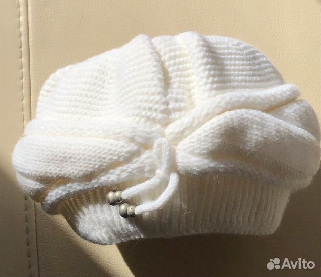 Женский берет