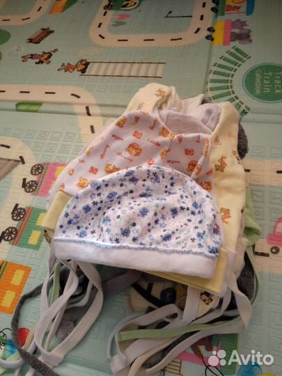 Детские шапочки для новорожденных