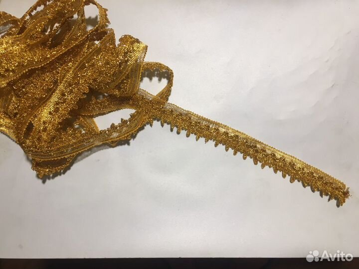 Тесьма отделочная новая