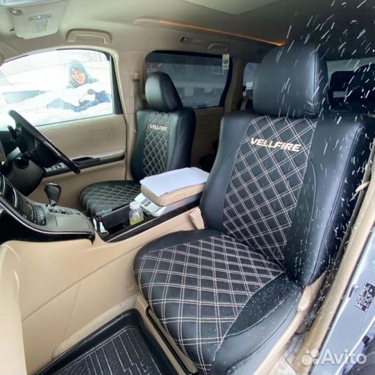 Чехлы Toyota Alphard 20