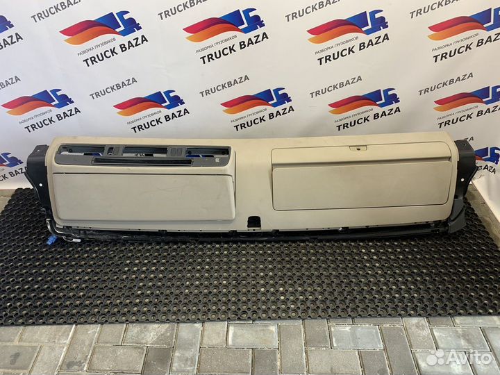 1871750 Консоль салонна верхняя в сборе