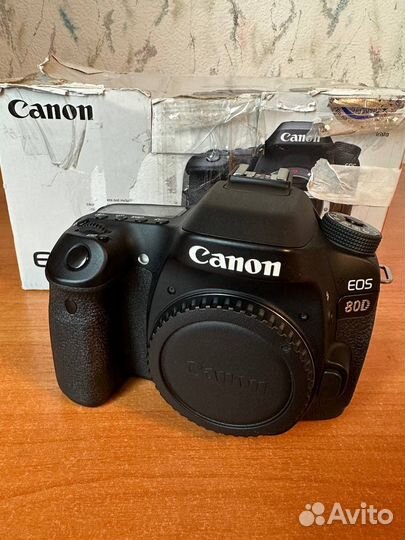 Зеркальный фотоаппарат canon eos 80d