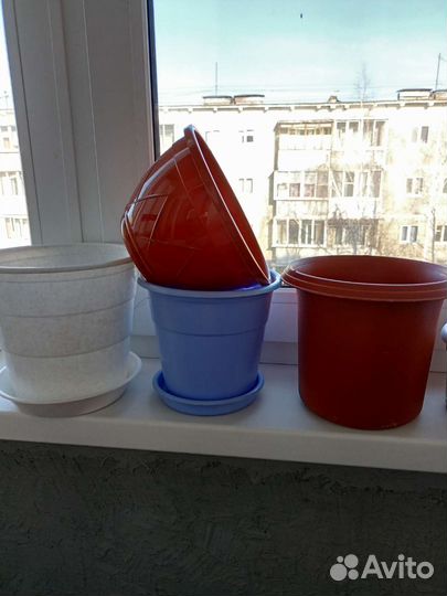 Горшки и кашпо для цветов