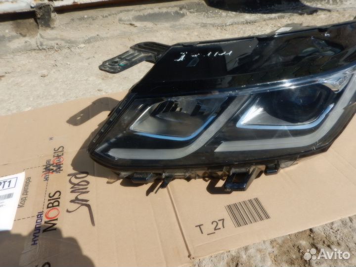 Фара левая Geely Coolray