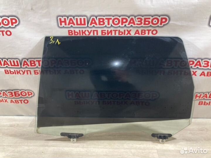 Стекло двери заднее левое Mitsubishi Outlander 3