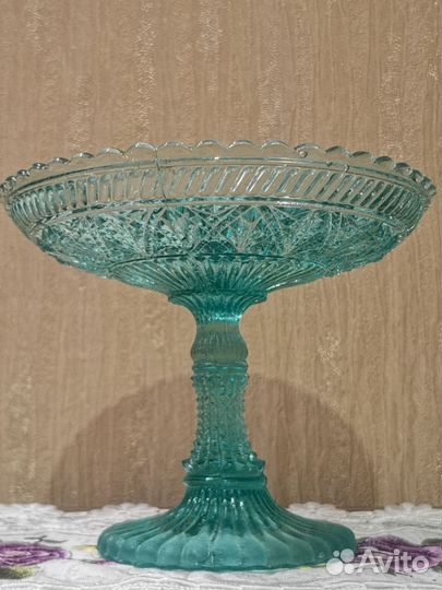 Ваза на ножке рюмки