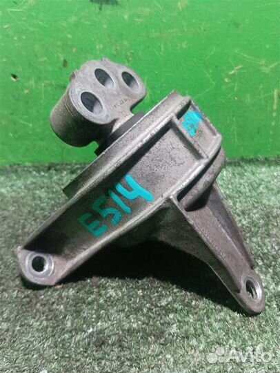 Опора (подушка) двигателя правая Opel astra H 2009