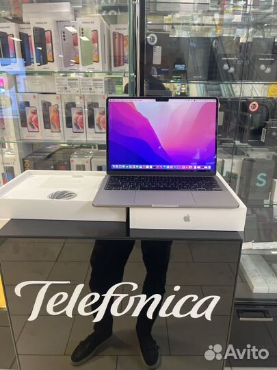 Apple MacBook air 13 2022 m2 256