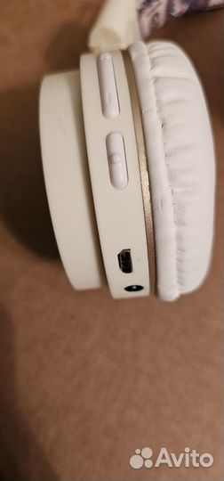 Беспроводные наушники из мультфильма Том и Джерри