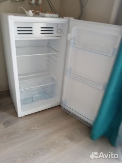 Холодильник новый