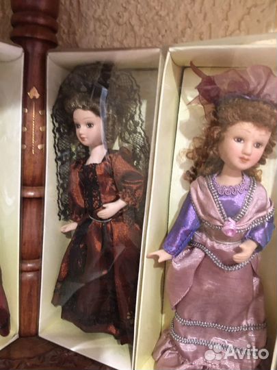 Кукла фарфоровая коллекционная